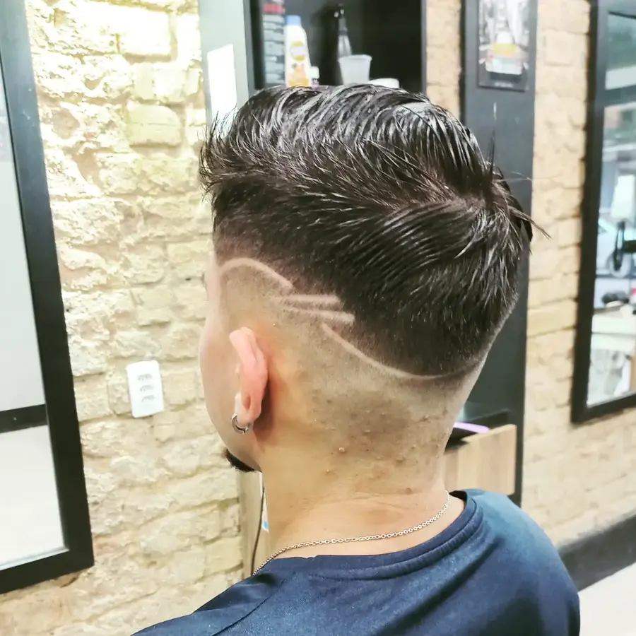 Corte na Barbearia TOP